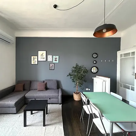 Meleto Apartment *